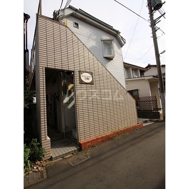 15/20 エントランス