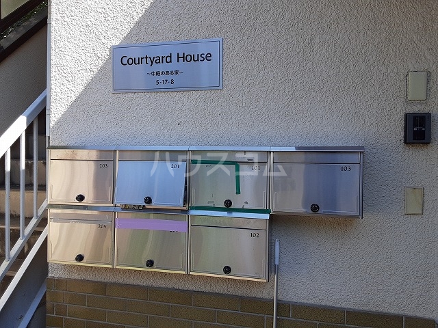 14/17 エントランス