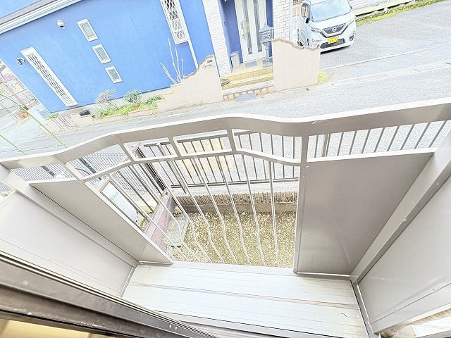 13/19 バルコニー