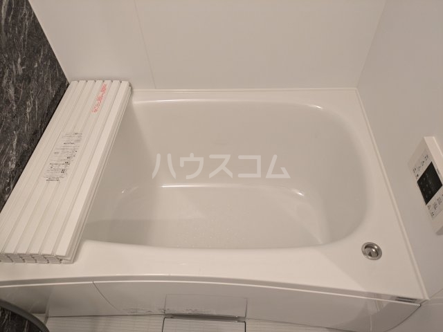 14/30 浴室
