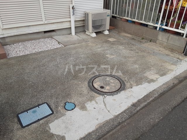 17/26 駐車場