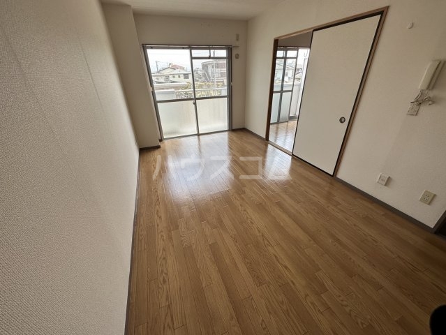 5/30 リビング/ダイニング