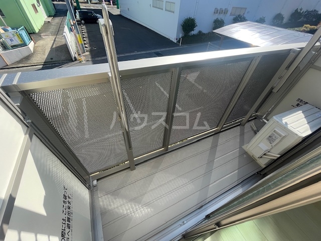 20/30 バルコニー