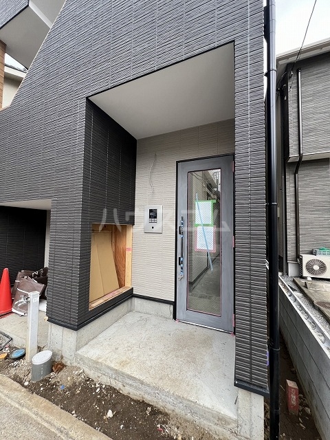 17/20 エントランス