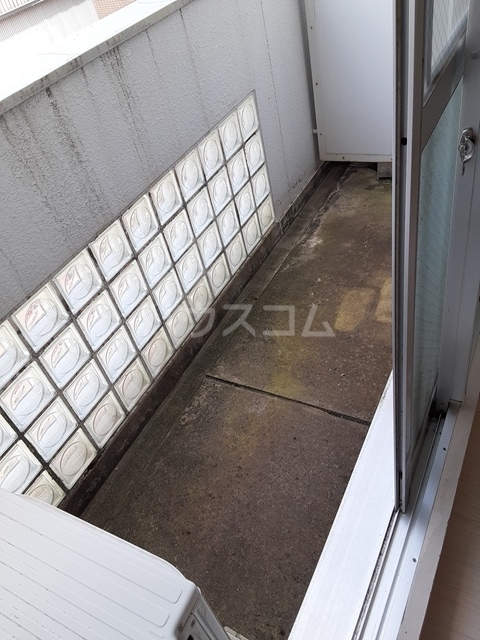 17/30 バルコニー