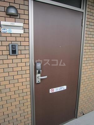 14/30 玄関