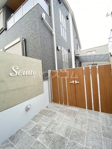 16/25 エントランス