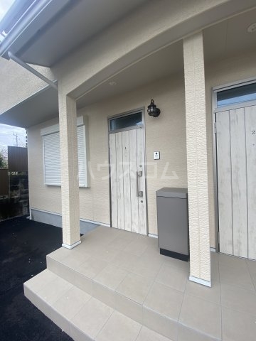 2/4 エントランス