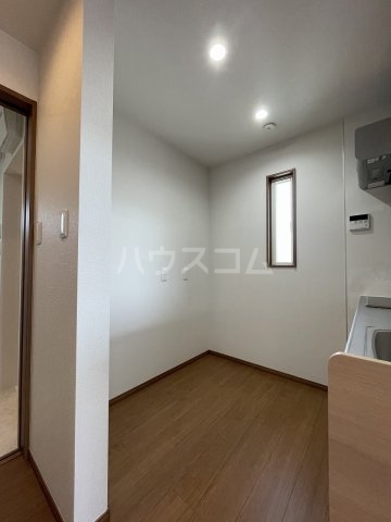 16/30 洗面