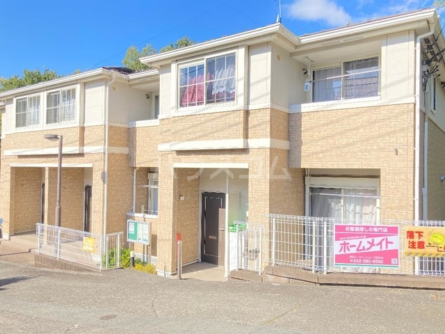 16/26 エントランス