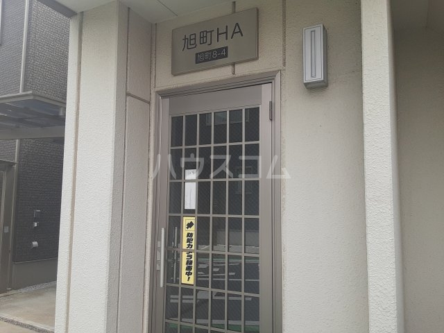 4/5 エントランス