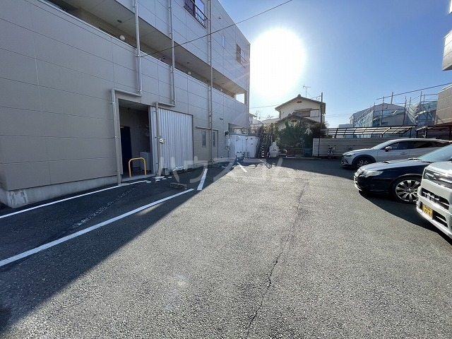 20/22 駐車場