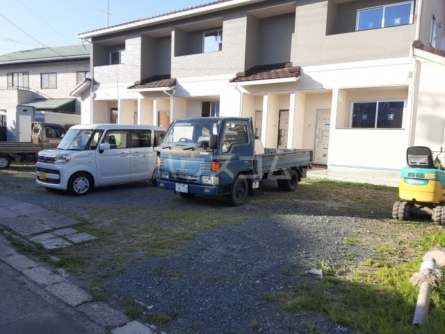 4/8 駐車場