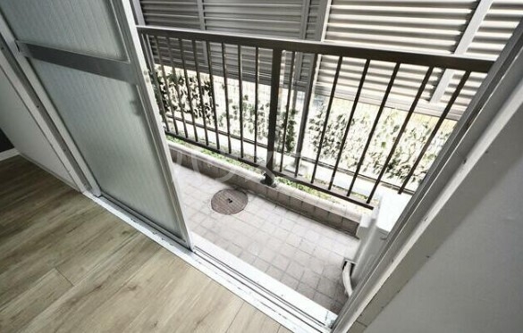 17/30 バルコニー