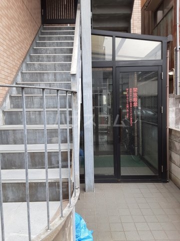 2/7 エントランス