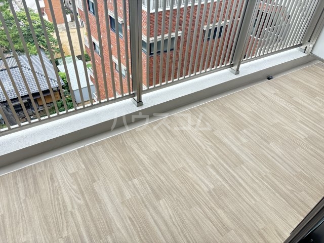 21/30 バルコニー