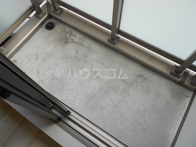 20/30 バルコニー