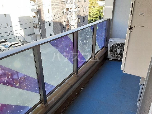 17/30 バルコニー