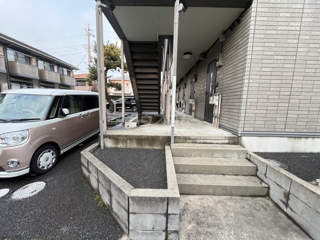 2/5 エントランス