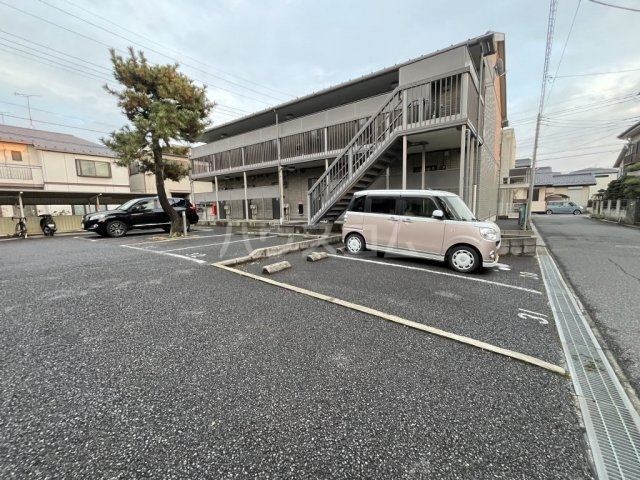 14/16 駐車場