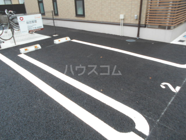 3/5 駐車場