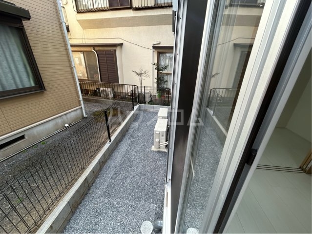 13/30 バルコニー