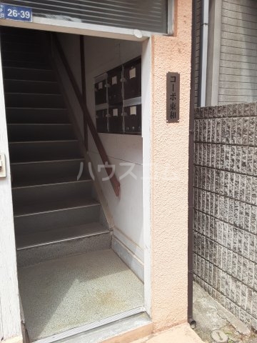 17/18 エントランス