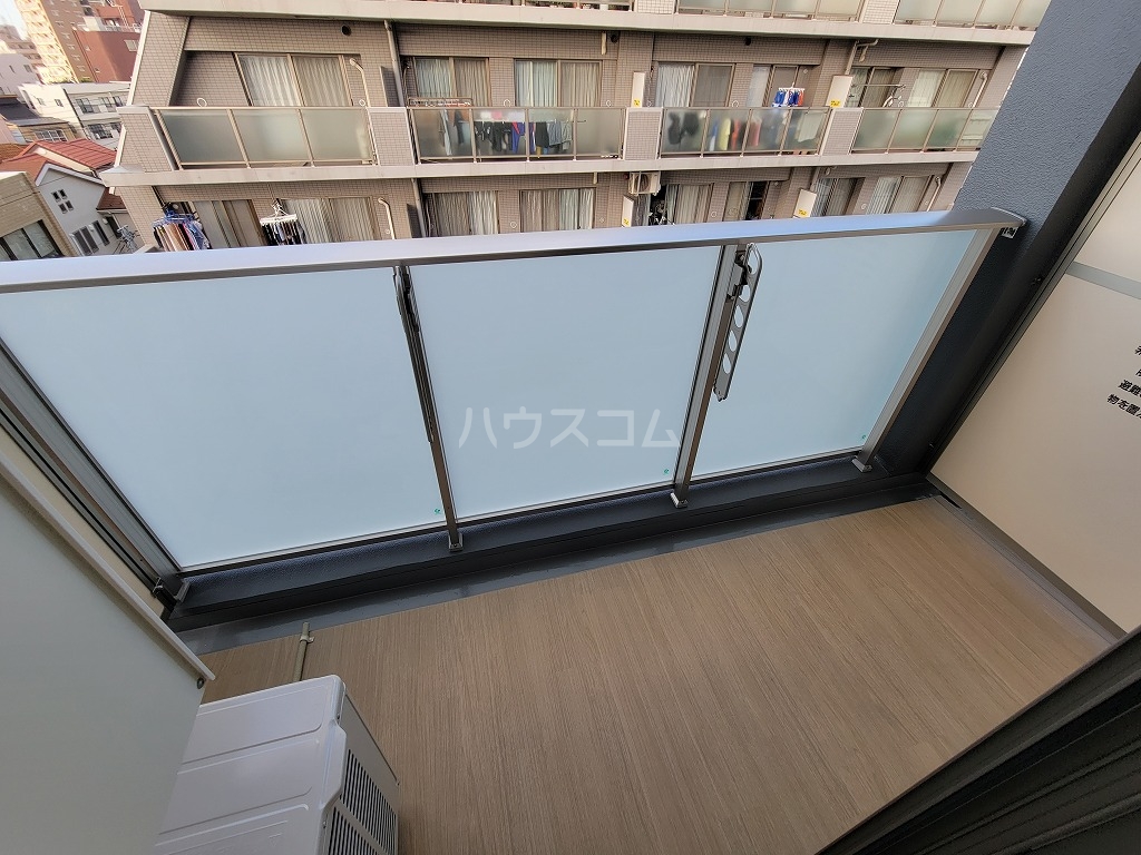 23/30 バルコニー