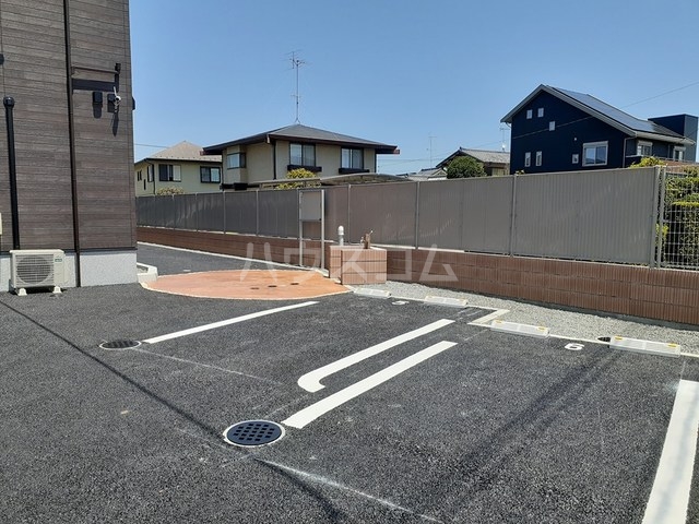 15/30 駐車場