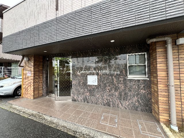 29/30 エントランス