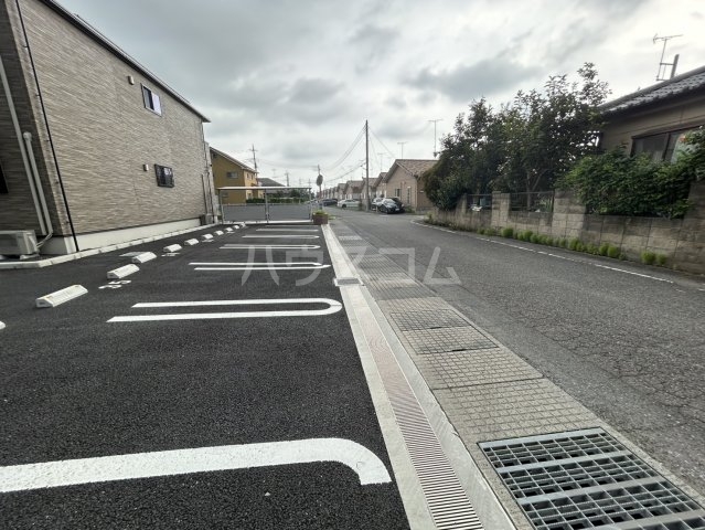 8/12 駐車場