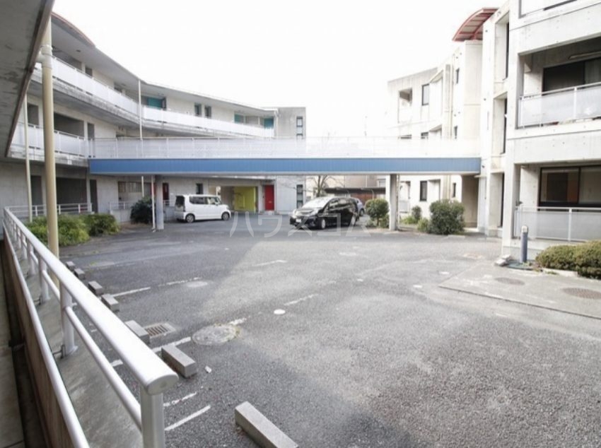 29/30 駐車場