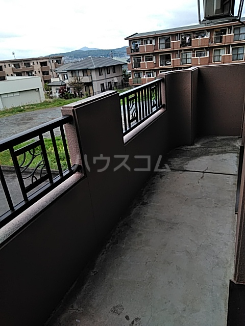 18/27 バルコニー