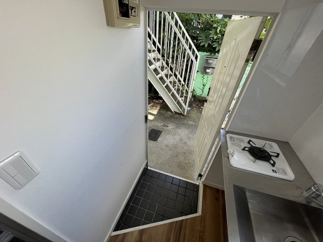 13/30 玄関