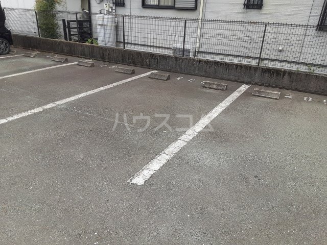 19/21 駐車場