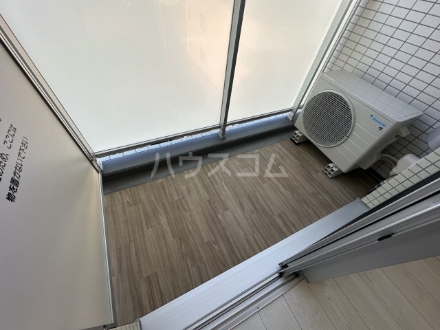 20/30 バルコニー