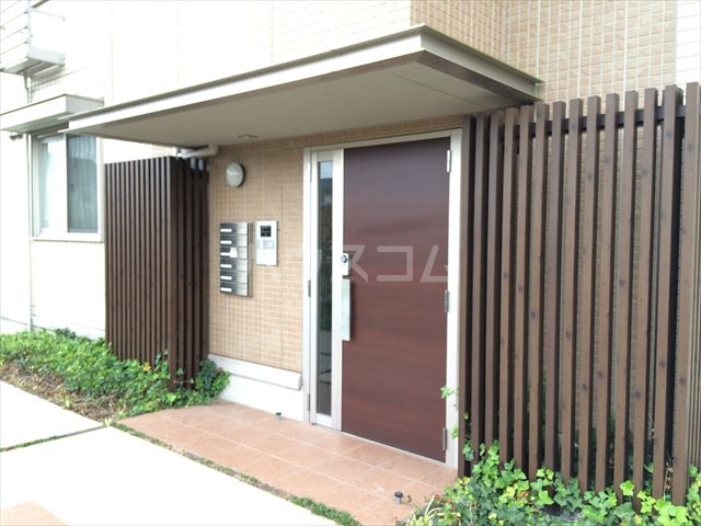 2/6 エントランス