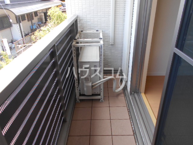 20/30 バルコニー