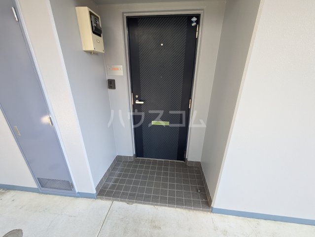 3/7 エントランス