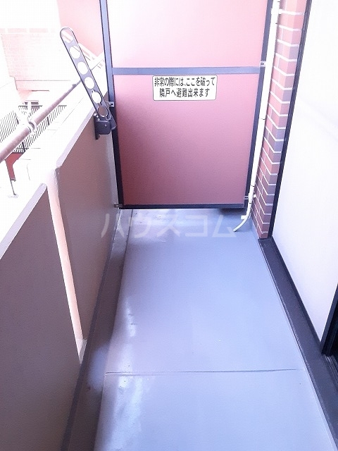 15/28 バルコニー