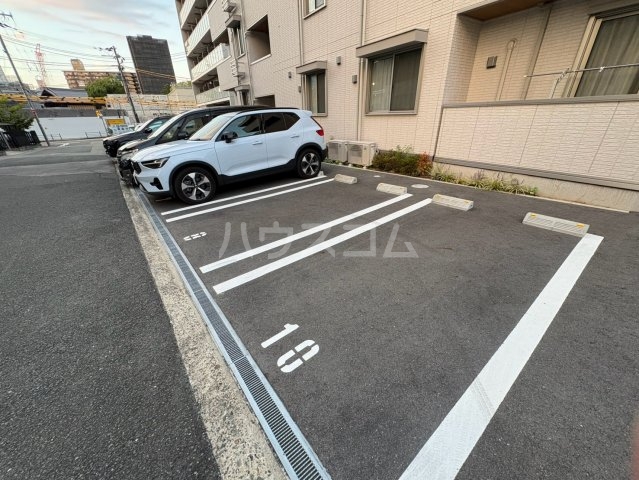29/30 駐車場