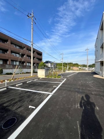 27/30 駐車場