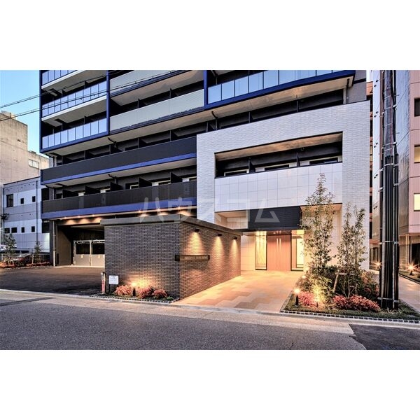 20/25 エントランス