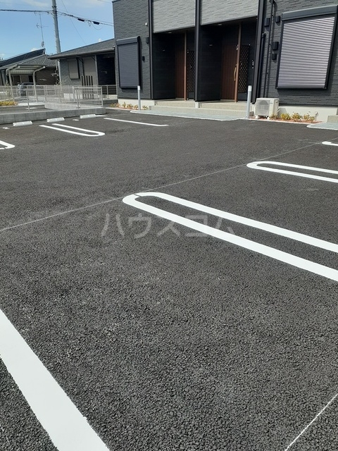 16/26 駐車場