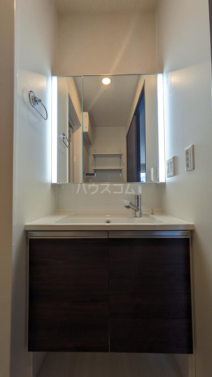 16/30 洗面