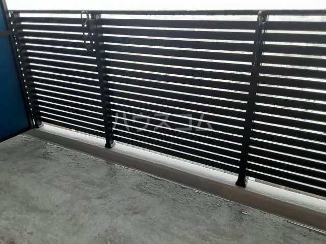 14/28 バルコニー