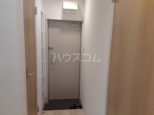13/30 玄関