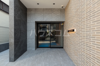 3/4 エントランス