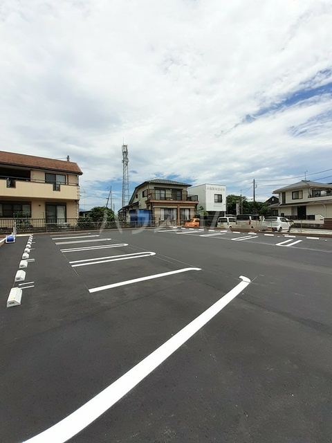 14/20 駐車場