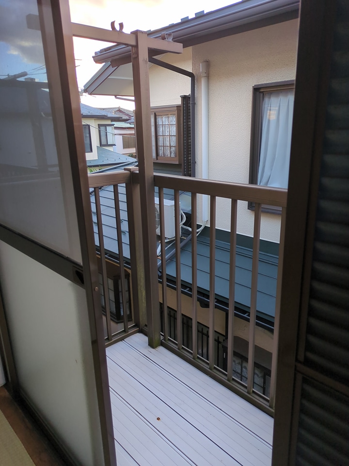 13/21 バルコニー